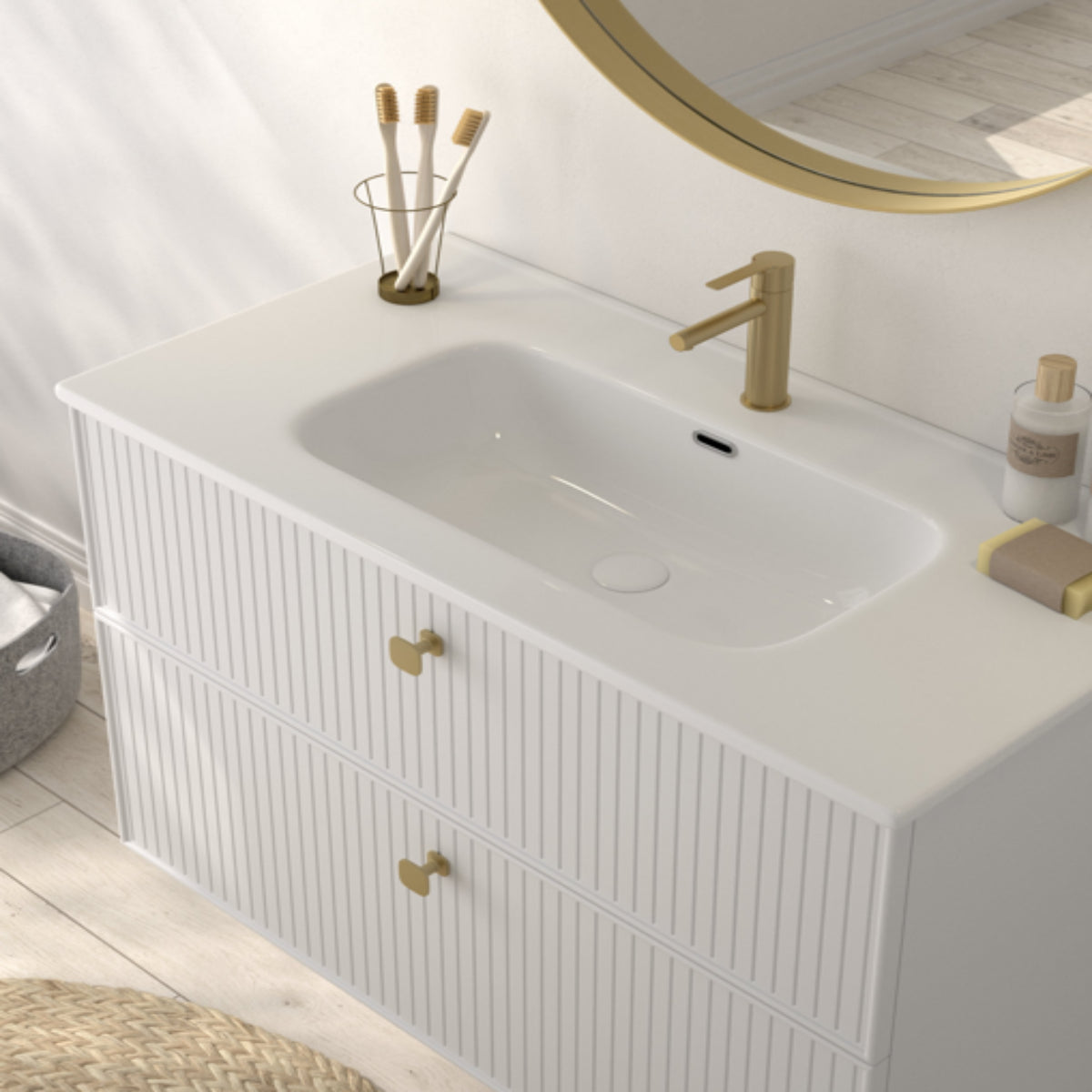 Mueble baño blanco, cajones suspendidos, lavabo integrado detalles dorados, tirador DOT diseño moderno Errefe Home