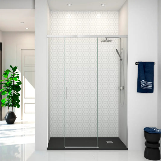 Mampara de ducha Yaiza Becrisa vidrios transparentes, 1 puerta corredera central + 2 fijos, perfil cromo, diseño atemporal y luminoso, Errefe Home