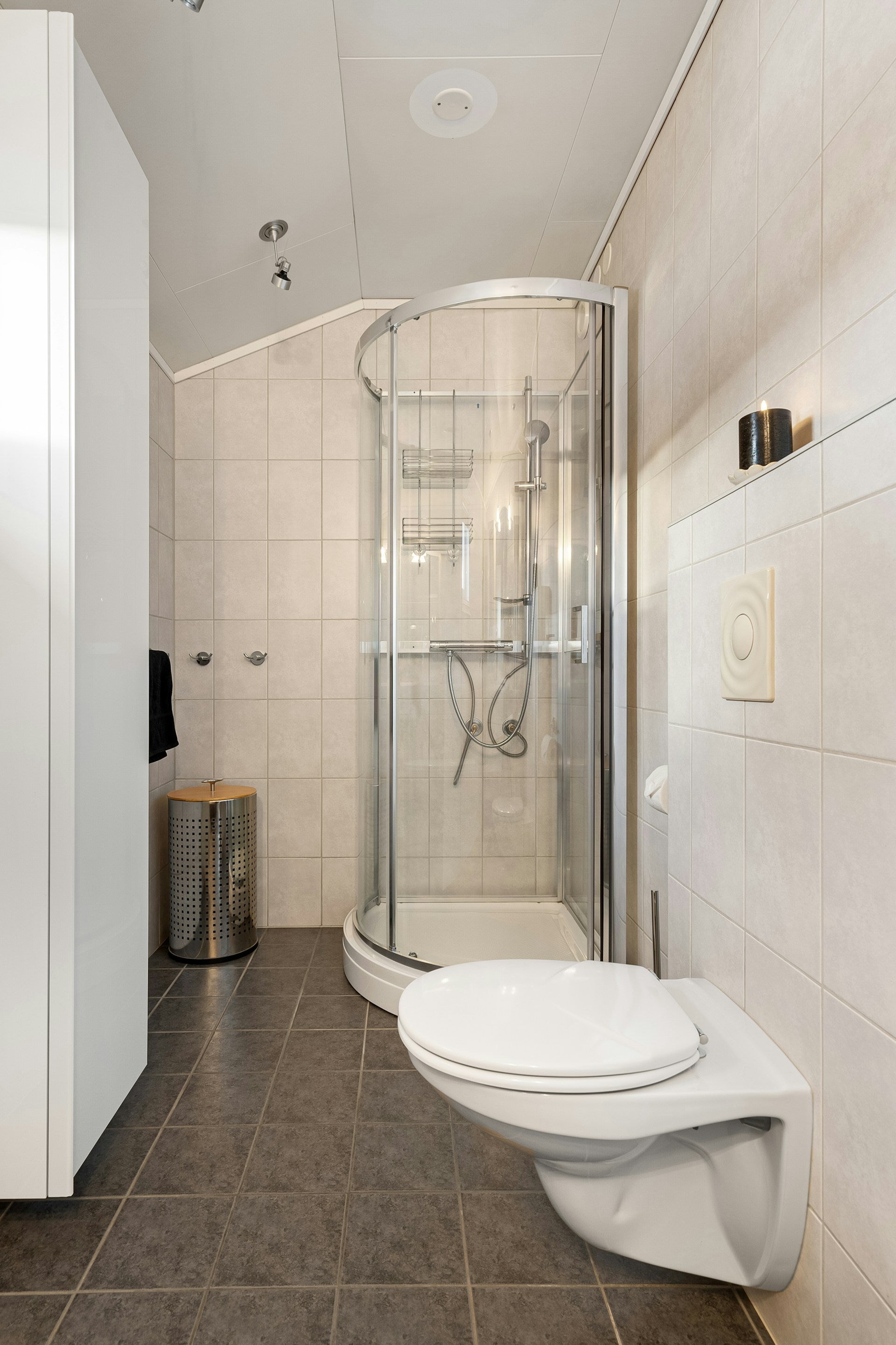 Mampara semicircular ejemplo elección correcta tamaño forma optimización espacio baño Errefe Home
